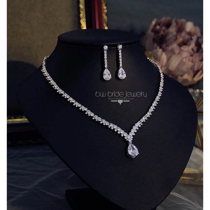 经典锆石项链耳环套装简约新娘饰品婚纱晚礼服配饰结婚宴会首饰