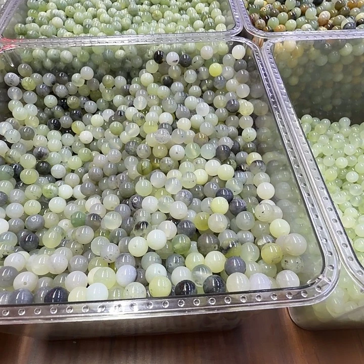 蛇纹石玉合金颈饰