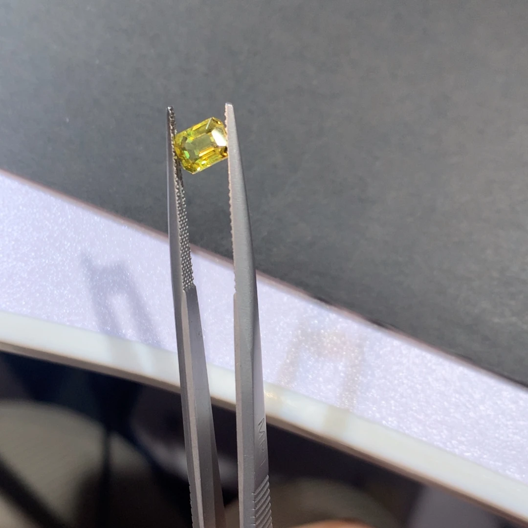 彩色蓝宝石裸石1.16克拉