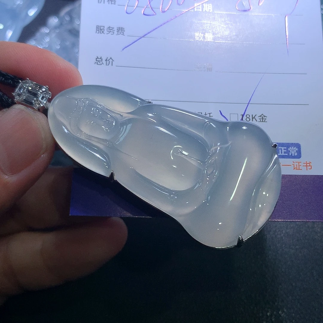 翡翠未镶嵌颈饰佳****洪