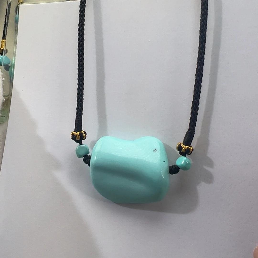 绿松石未镶嵌挂件