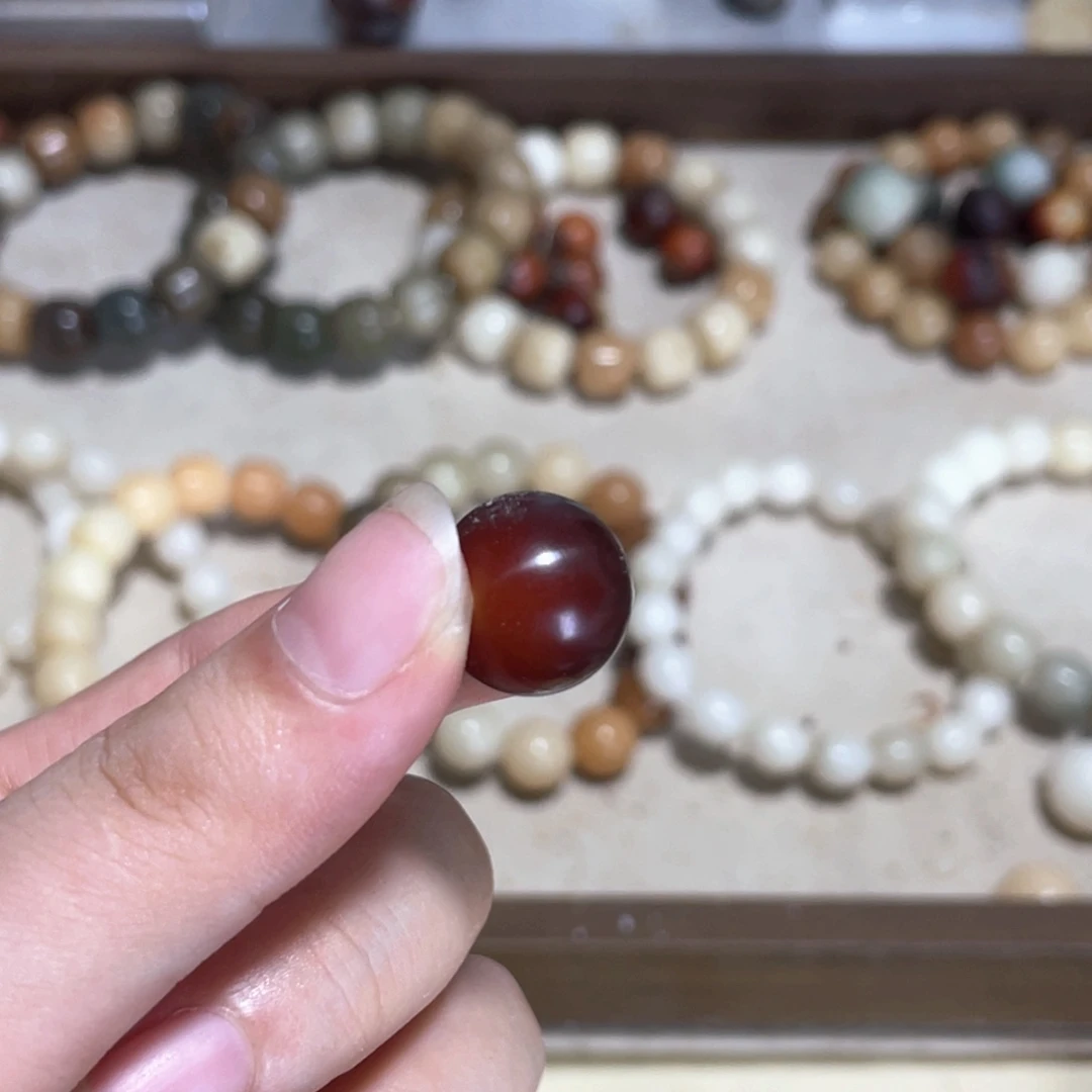菩提根/象牙果吊坠卡15棕红圆珠
