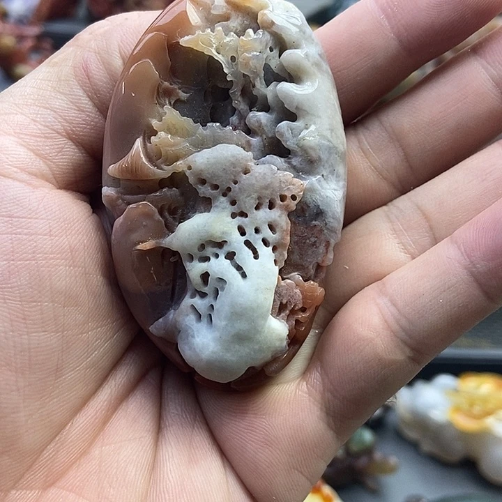 石英质玉挂件未镶嵌