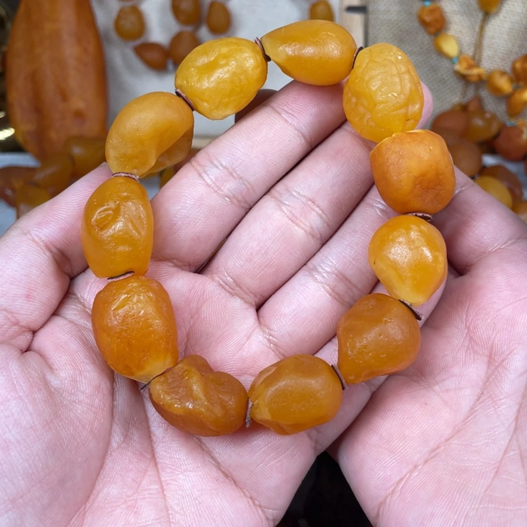 琥珀珠宝奇石未镶嵌
