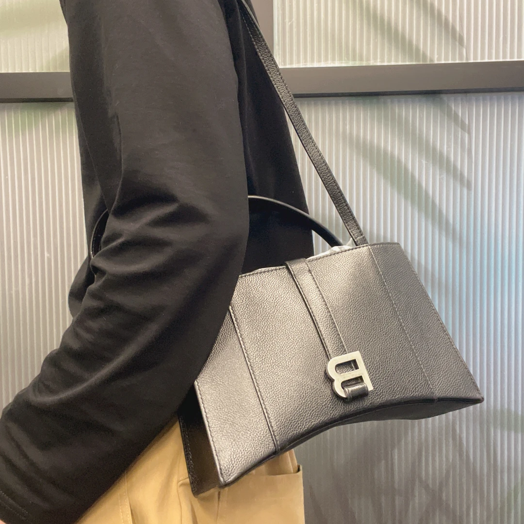 95新 Balenciaga/巴黎世家 【涛】07 0654 单肩斜挎沙漏包
