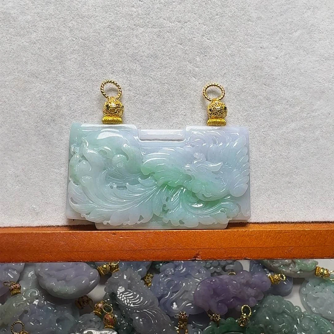 吊坠(赠链)未镶嵌翡翠