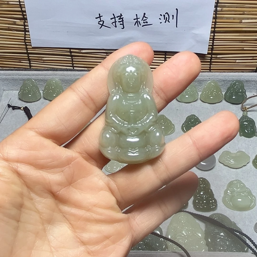 y***j和田玉未镶嵌挂件