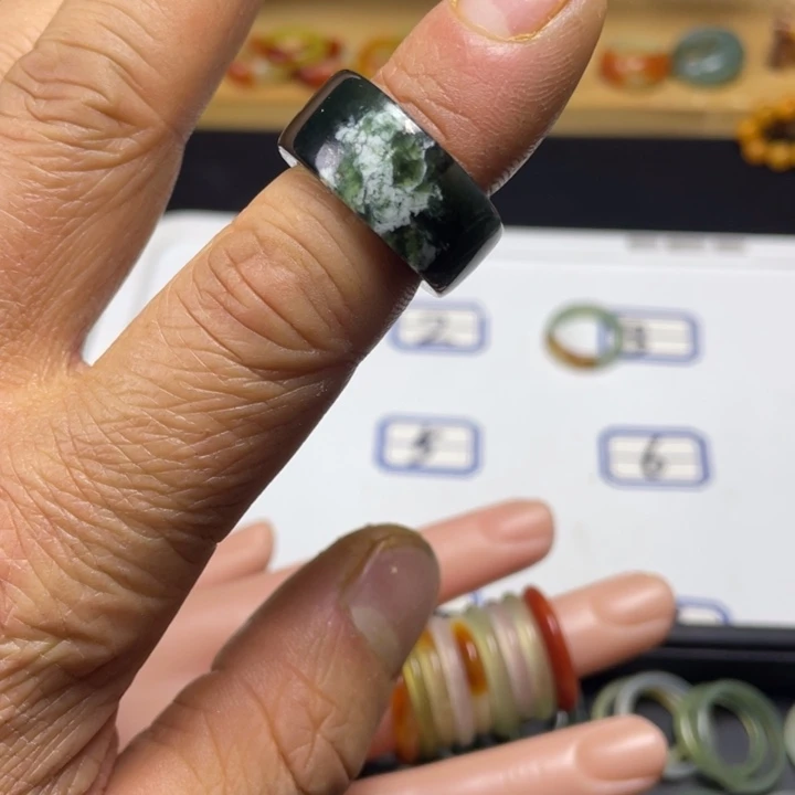 蛇纹石玉合金戒指瑕疵不退换18.2