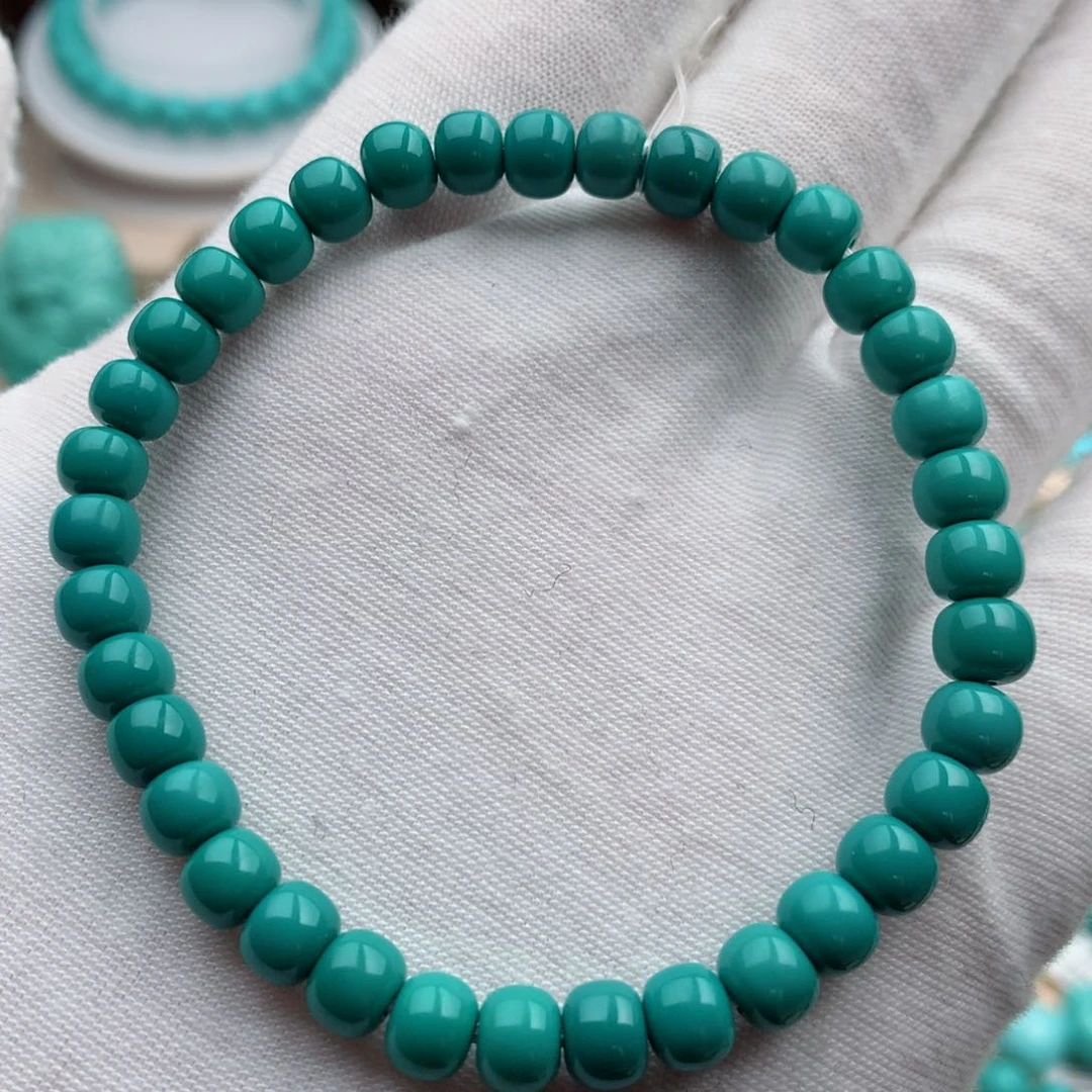 绿松石珠宝奇石未镶嵌重：10.2克