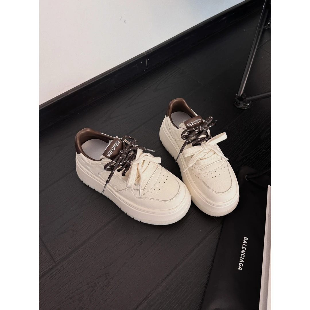 小白鞋女2025年秋季新款时尚百搭厚底增高休闲板鞋小个子松糕单鞋