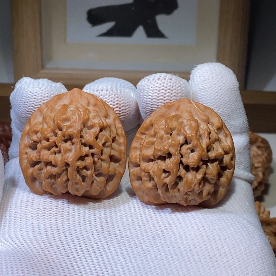 ****秦闷狮子头34尺寸