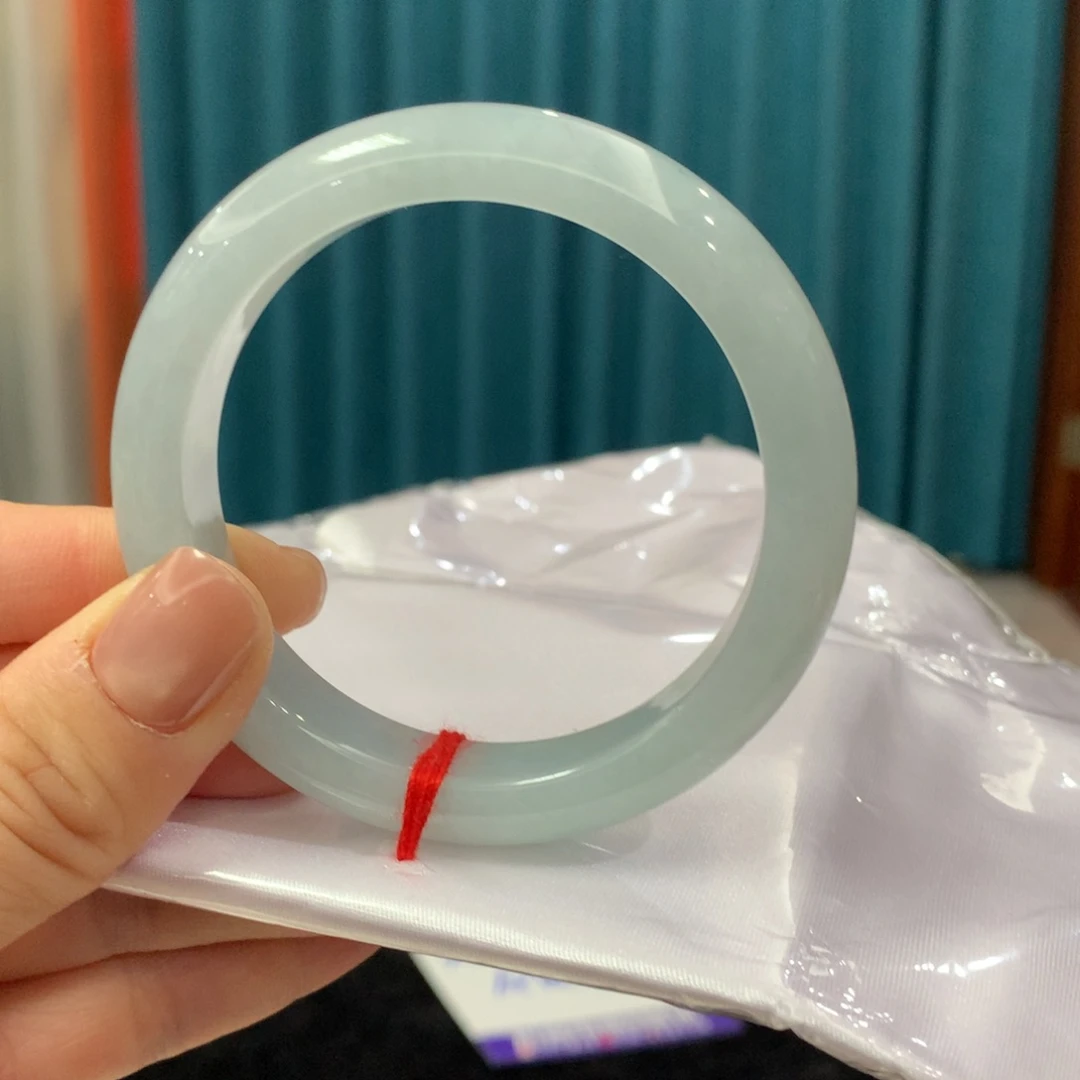 未镶嵌手镯翡翠完美者慎拍 圈口54