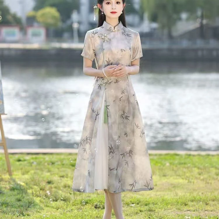 新中式旗袍女2025新款年轻款气质高端改良连衣裙奥黛绝美印花国风