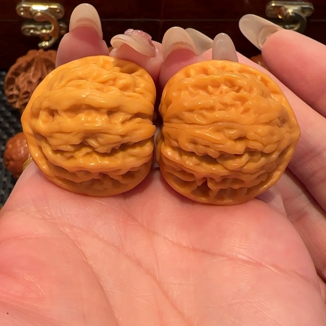 文玩核桃吊坠文山33精品2760