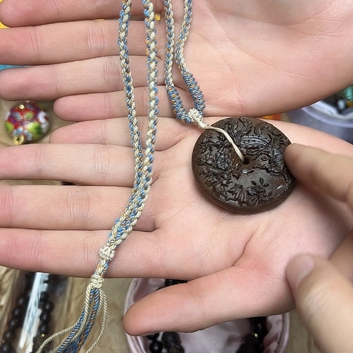 大叶紫檀（黑酸枝木类）