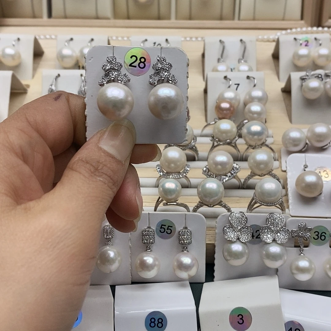 银S925镶嵌颈饰淡水珍珠