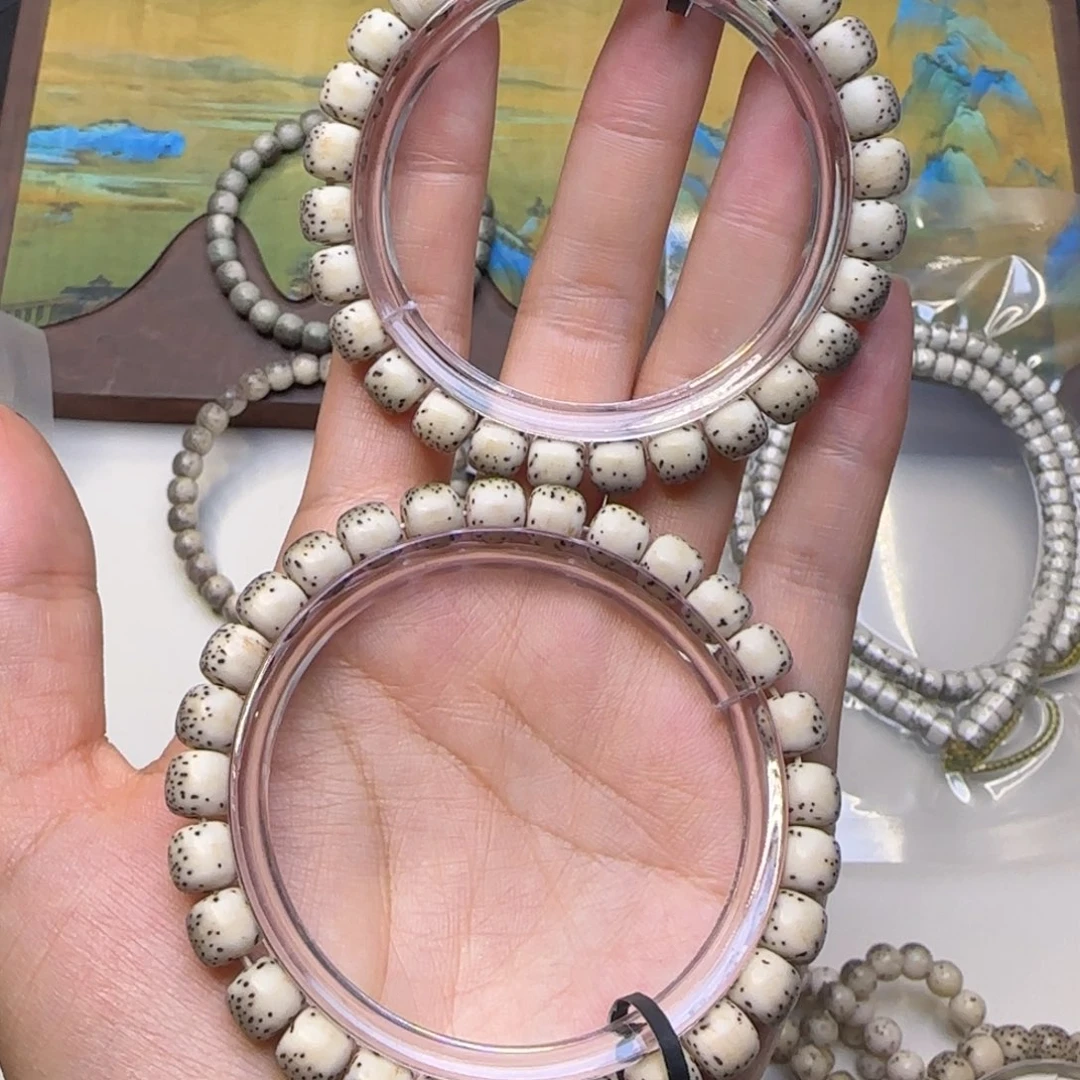 星月菩提手串石玉河豚8×7可以选