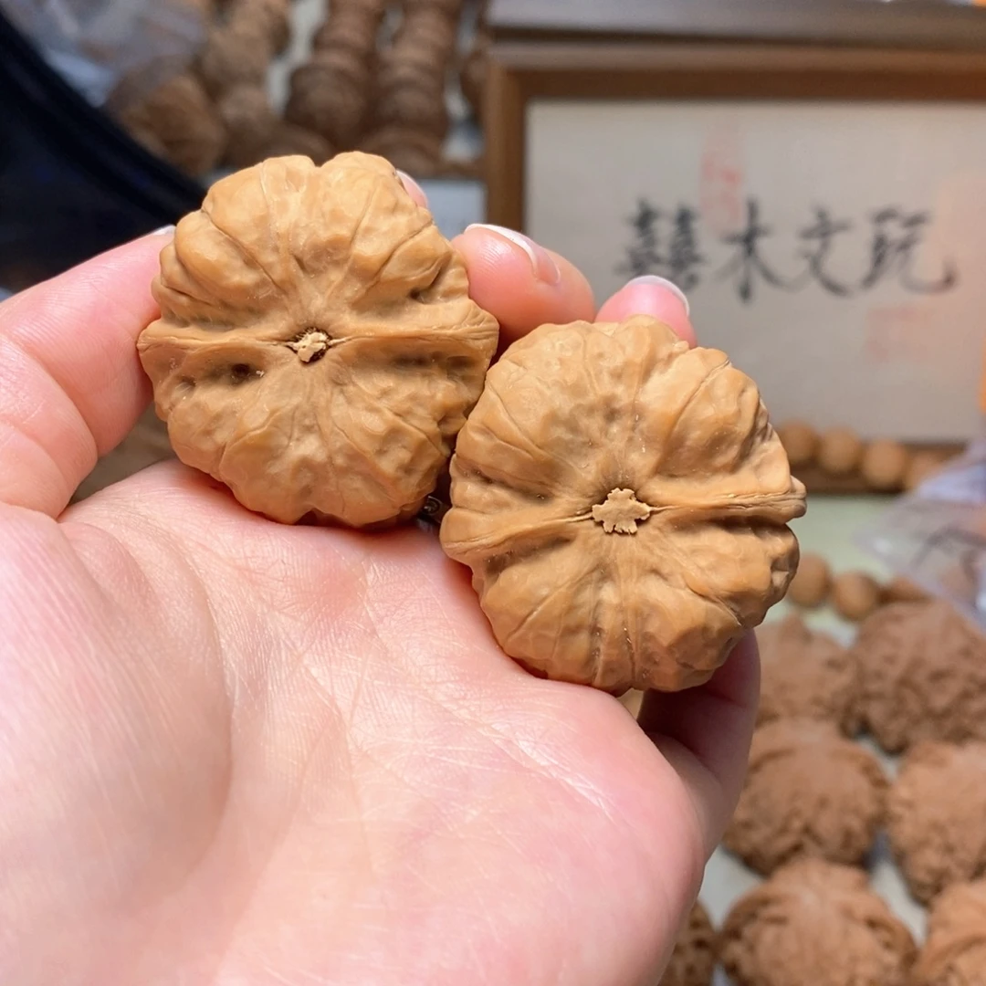 有***西文玩核桃把件111111111111