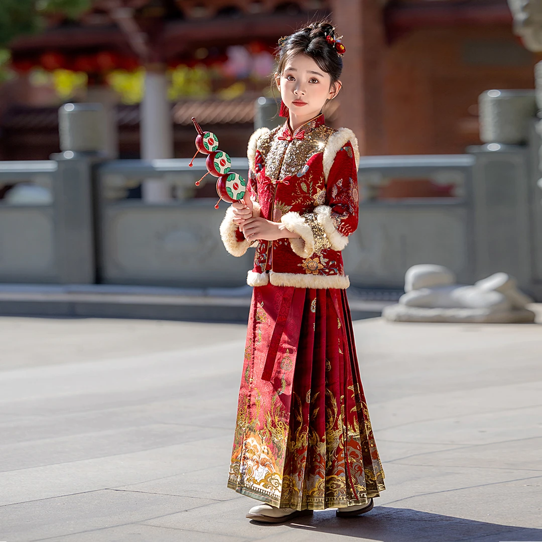 女童国风汉服加绒儿童红色马面裙套装过年喜庆新中式拜年服唐装冬