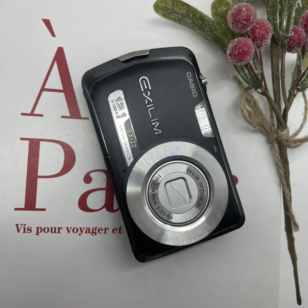 95新 Casio/卡西欧 EX-Z2 1210万像素 3倍光学变焦（no退no换）