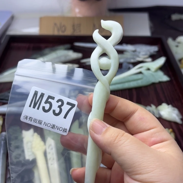 蛇纹石玉发饰合金小****乖