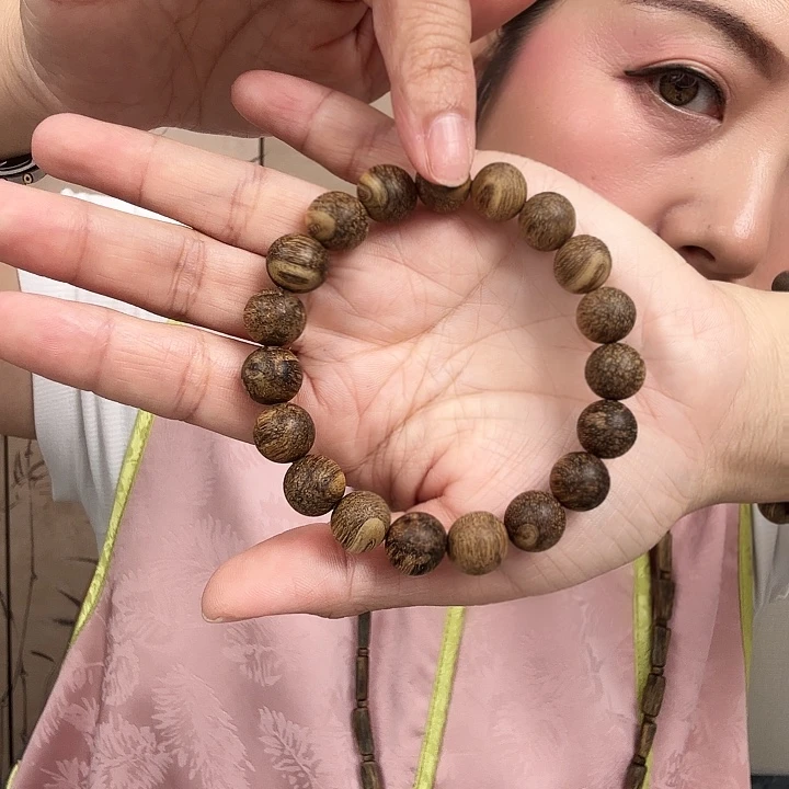 沉香手串1.0柬埔寨菩萨棋留疤老料单圈多样性发一