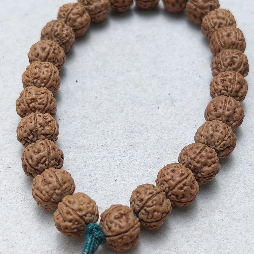 勿里达纯血老树王精品手串