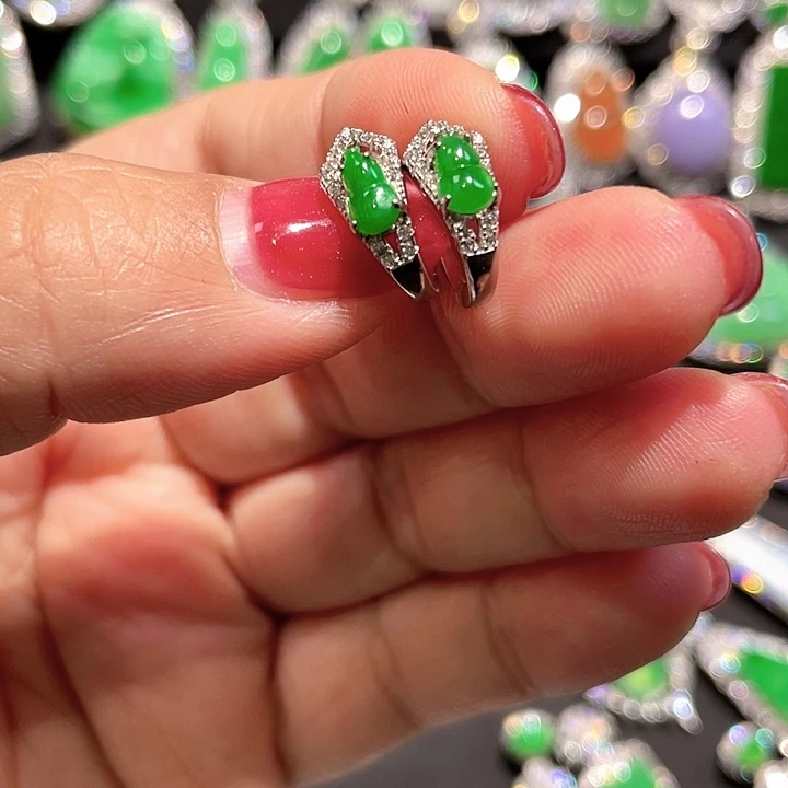 翡翠银S925镶嵌颈饰