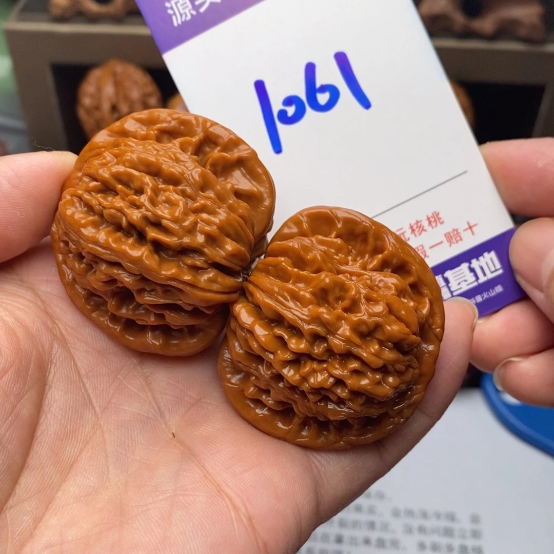 文玩核桃把件核桃