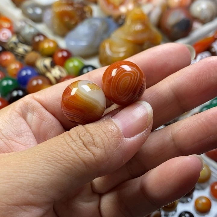 玛瑙/玉髓未镶嵌珠宝半成品17mm缠丝珠两个