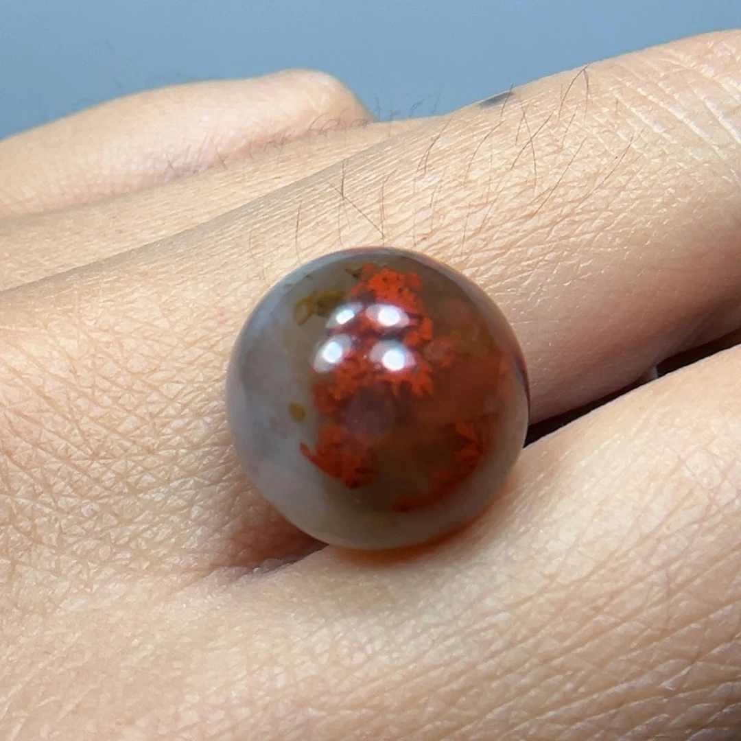 南红玛瑙特色包裹体圆珠13mm 未镶嵌