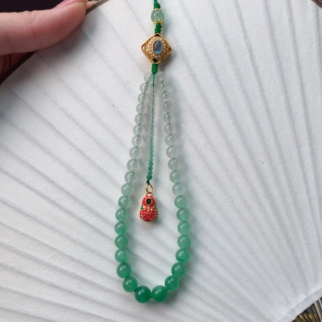 石英质玉冰飘花手机链、压襟、包挂银S925镀金镶嵌