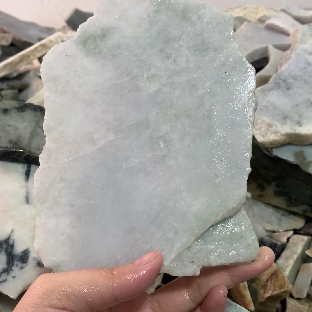 翡翠未镶嵌颈饰天然翡翠