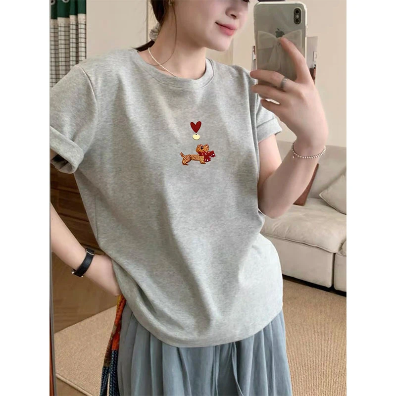 设计感小众正肩浅花灰色短袖t恤女2025新款流行时尚百搭上衣夏季