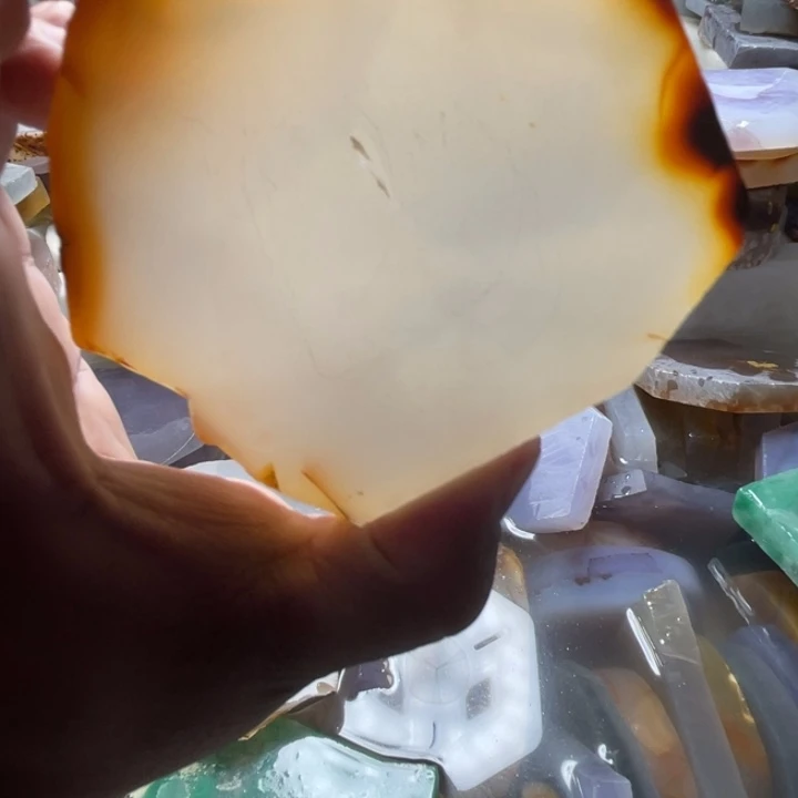 是***嘟定制玛瑙私人定制玛瑙手镯，不支持七天无理由退换