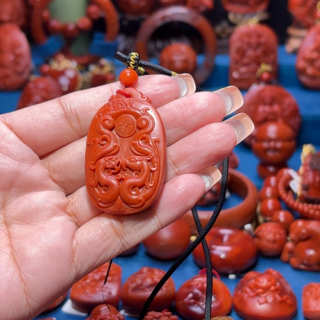 未镶嵌雕刻南红玛瑙