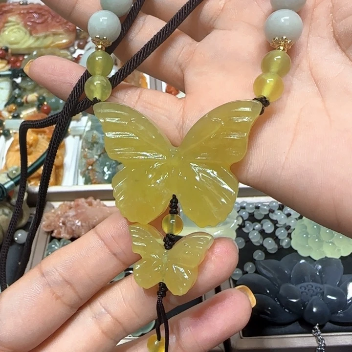 蛇纹石玉未镶嵌吊坠