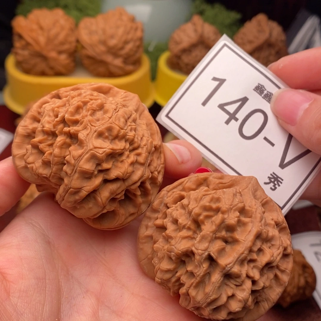 桃核把件官帽49……