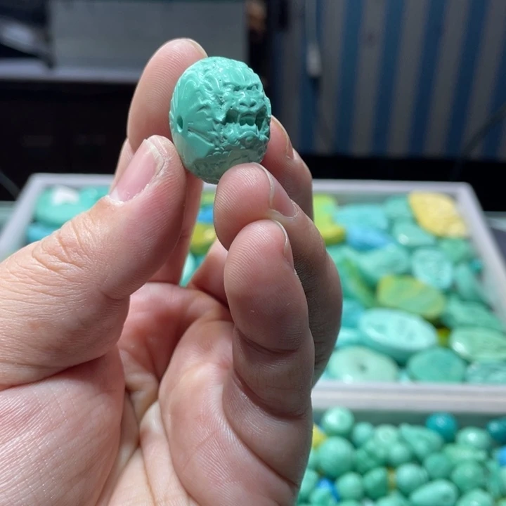 菱锰矿珠宝半成品未镶嵌