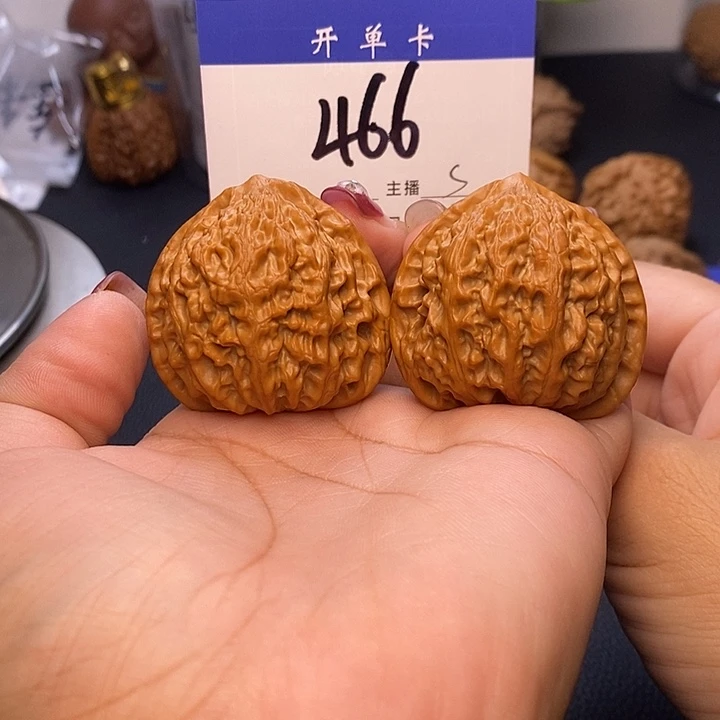 桃核吊坠金牛43有修s