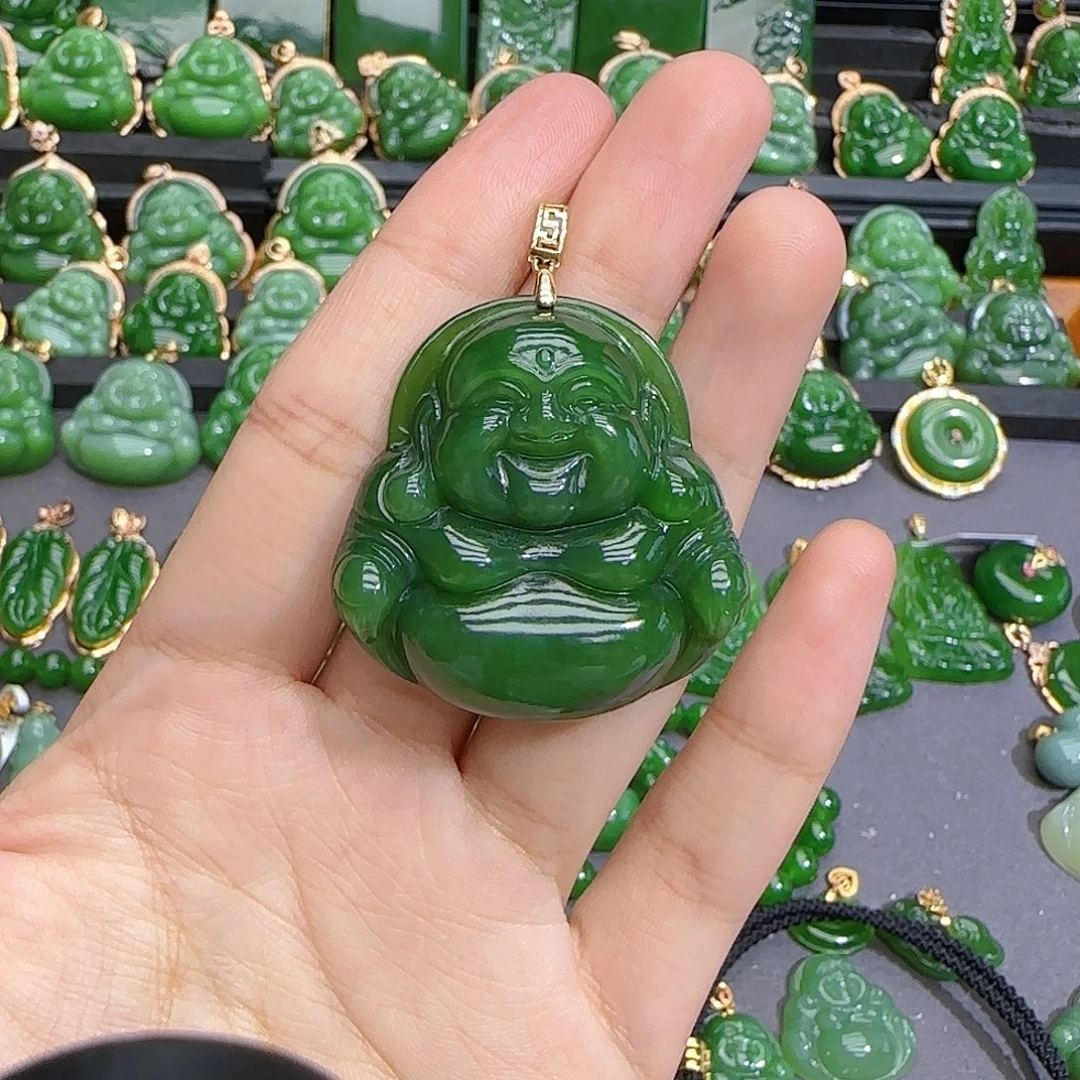 和田玉（碧玉）18K金镶嵌颈饰辣绿特价40，介意勿拍！