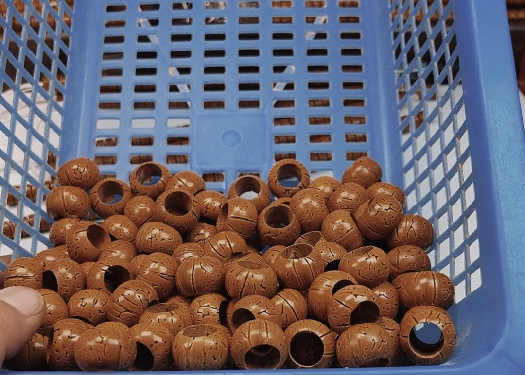 桃核跑环配饰4个