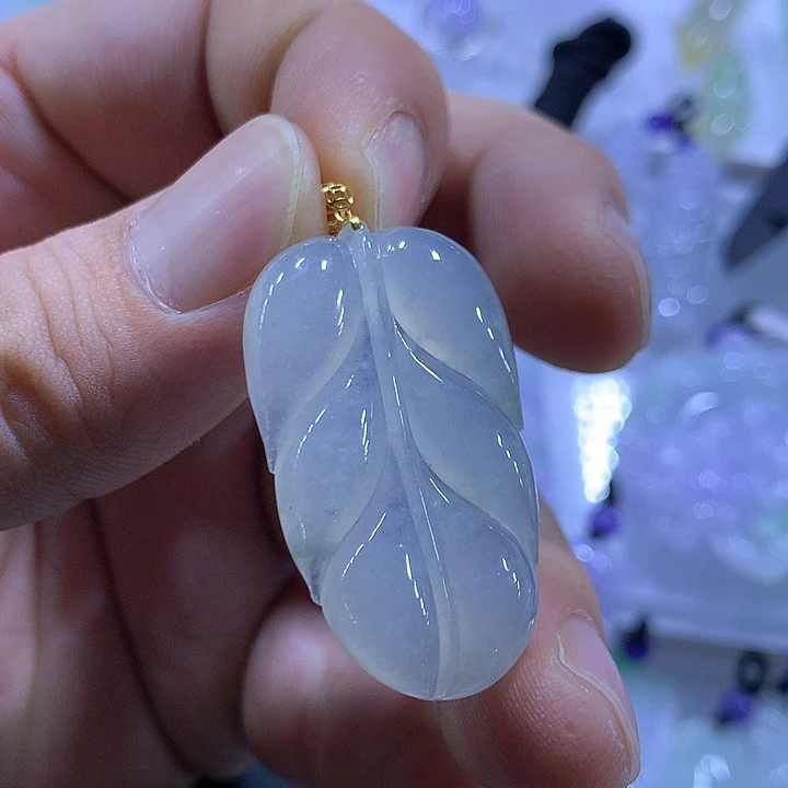 颈饰18K金镶嵌翡翠天然翡翠A货吊坠