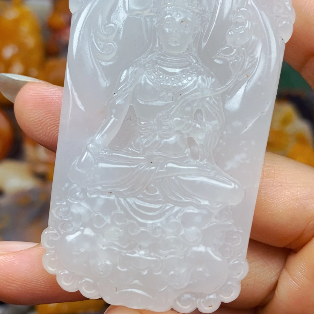 石英质玉（黄龙玉）未镶嵌颈饰