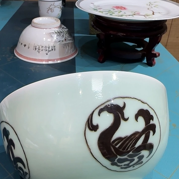 初*月景德镇陶瓷艺术