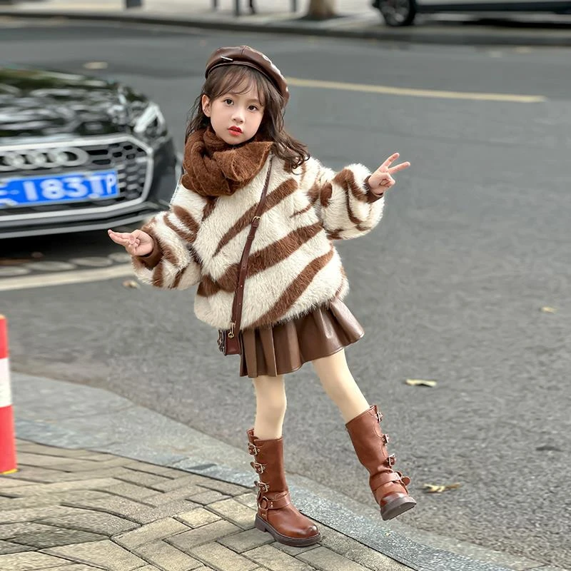 商场撤柜66公主女童半身裙秋冬儿童秋装2024新款洋气百褶裙女孩短