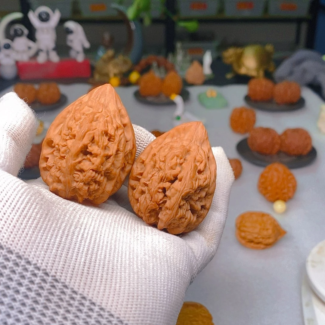 文玩核桃把件天花板火苗，至尊宝