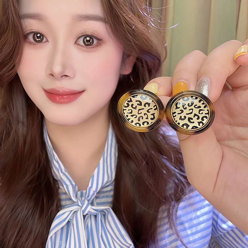 铜合金树脂耳饰 复古豹纹圆形银针耳钉女气质欧美小香风耳环耳饰