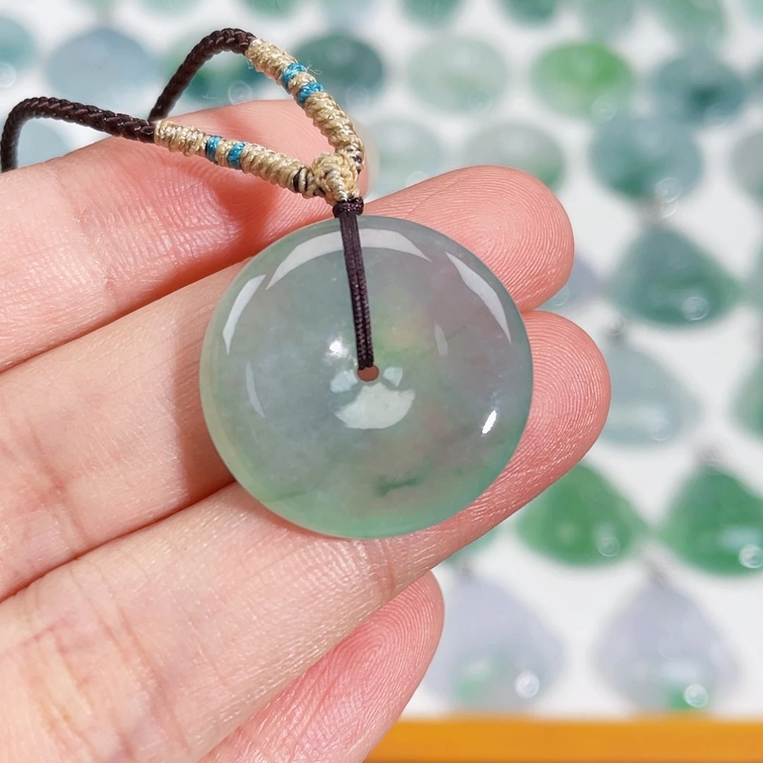 颈饰未镶嵌翡翠吊坠