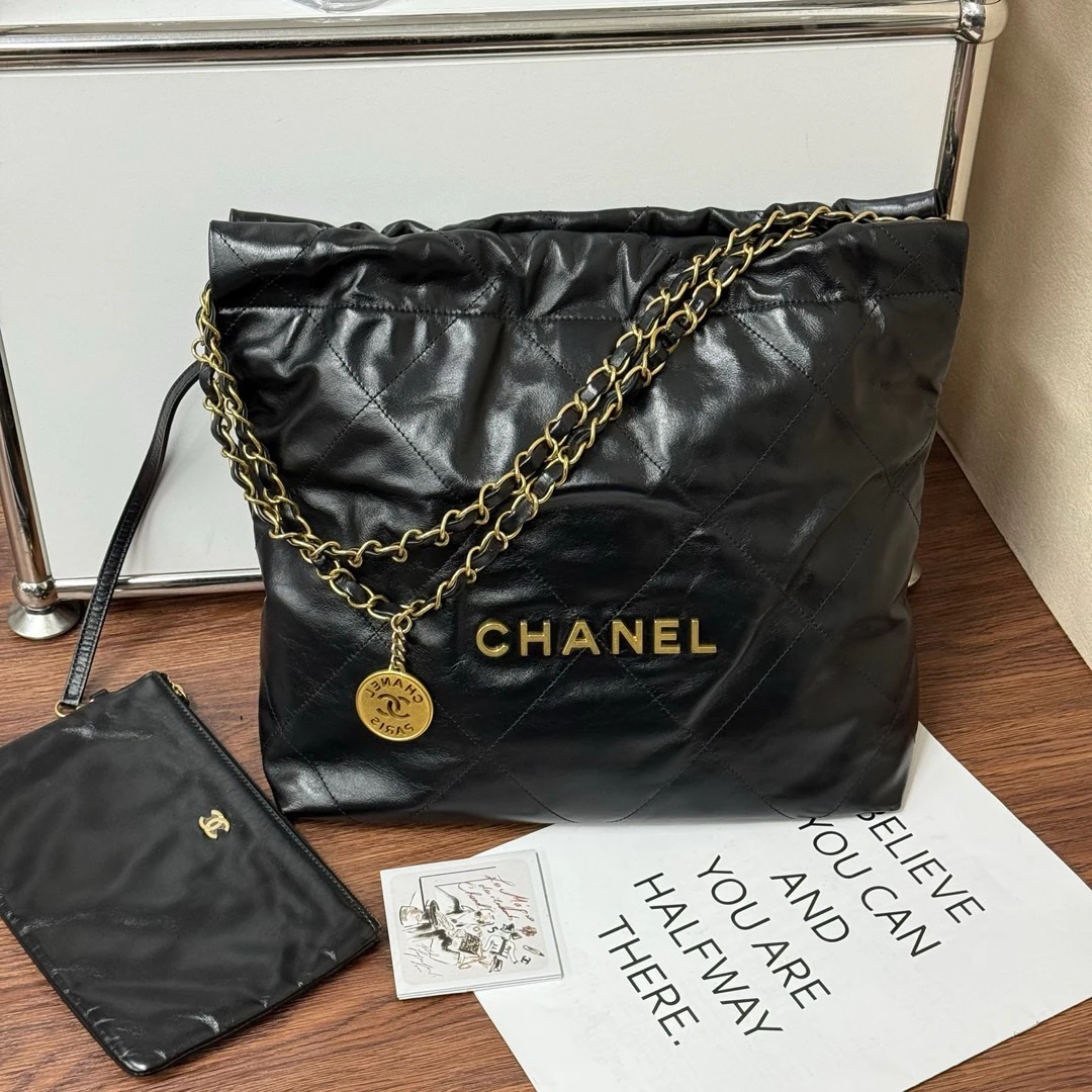 95新 Chanel/香奈儿 Chanel 黑金 牛皮 22bag小号/670601670